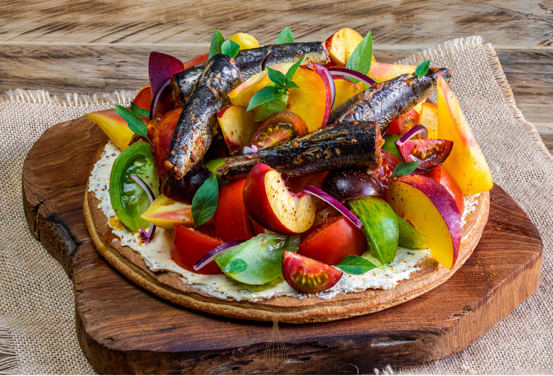 Tarte à la tomate et sardines au piment d’Espelette